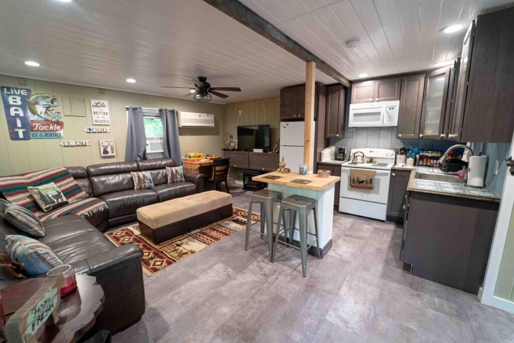 Roscoe Cottage Pet Friendly ภายนอก รูปภาพ